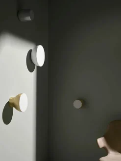 Passepartout væglampe JH12 af Jaime Hayon