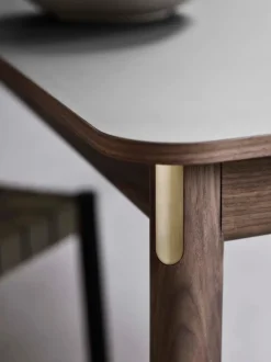 Patch HW1 spisebord med udtræk fra &Tradition