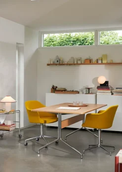 Pavilion Bord AV24 fra &Tradition