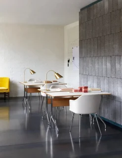 Pavilion Skrivebord AV17 fra &Tradition