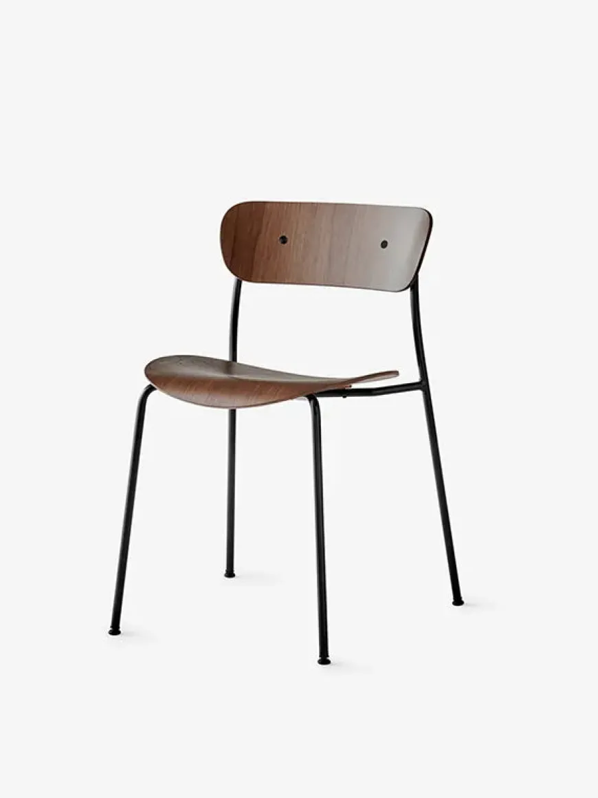 Pavilion Stol AV1 fra &Tradition