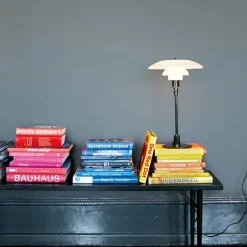 PH 3/2 Pale Rose Bordlampe fra Louis Poulsen