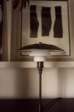 PH 3/2 Pale Rose Bordlampe fra Louis Poulsen