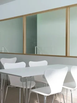 Piet Hein B637 Spisebord, 140 x 80 cm fra Fritz Hansen