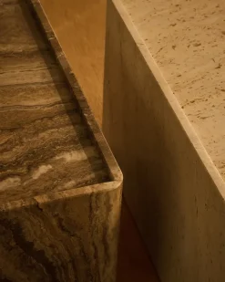 Pietra Side Table, 30 x 80 cm fra GUBI