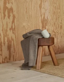 Pilo No.2 Fabric Shaver, Charcoal fra Steamery Stockholm