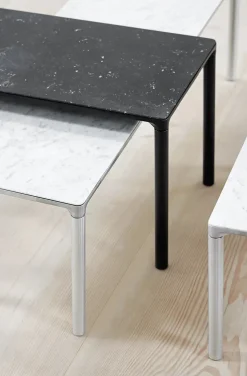 Piloti Bord, sort marquina fra Fredericia Furniture