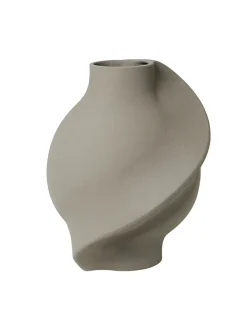 Pirout Vase 01, ceramic fra Louise Roe