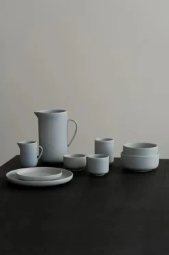 Pisu 02 Cup, sky blue fra Louise Roe