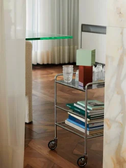 Pivot Portable Lamp, rusty mint fra &Tradition