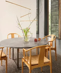 PK54 Bord af Poul Kjærholm