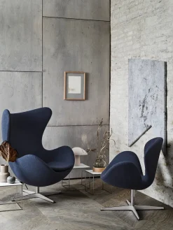 PK71 Borde, 3 stk. af Poul Kjærholm