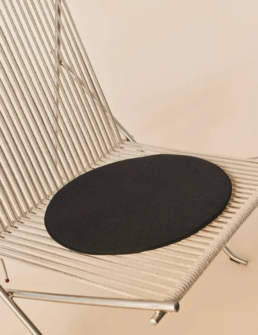 PK4 Loungestol i sort, stålstel af Poul Kjærholm