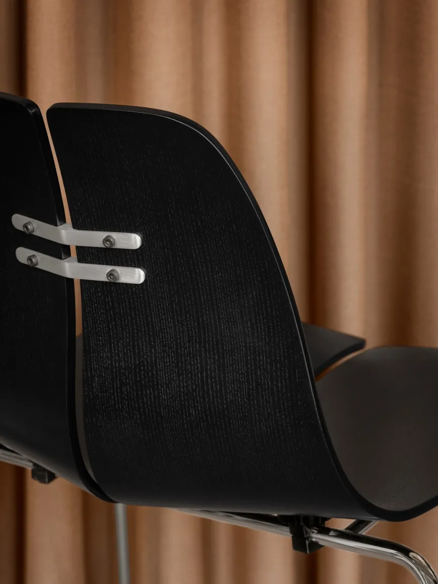 PK3 spisebordsstol, eg af Poul Kjærholm