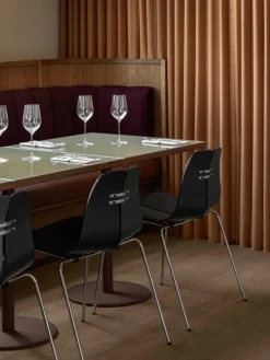 PK3 spisebordsstol, eg af Poul Kjærholm