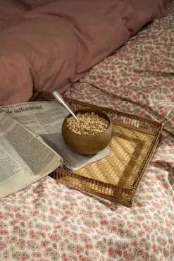 Pleasantly Sengetøj, hvid fra Juna