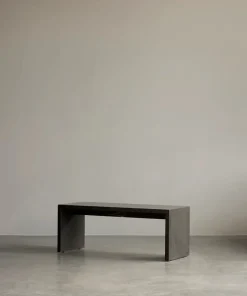 Plinth Bridge, Nero Marquina marble fra Audo Copenhagen