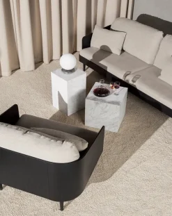 Plinth Cubic Grey Kendzo marmor fra Audo Copenhagen