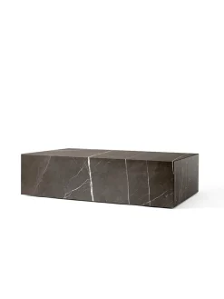 Plinth Low Grey Kendzo marmor fra Audo Copenhagen