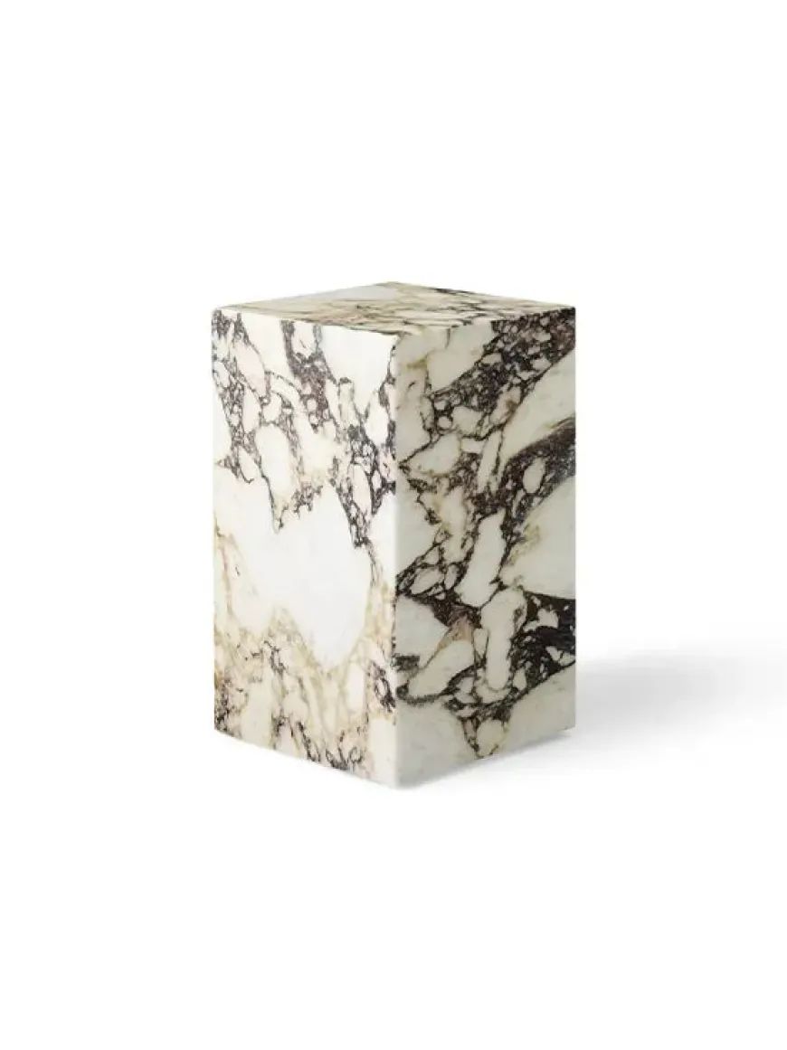 Plinth Tall, grey galaxy marble fra Audo Copenhagen