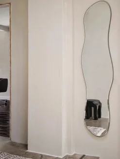 Pond Mirror Full Size, brass fra Ferm Living