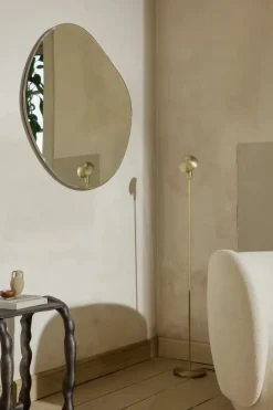 Pond Mirror XL, Brass fra Ferm Living