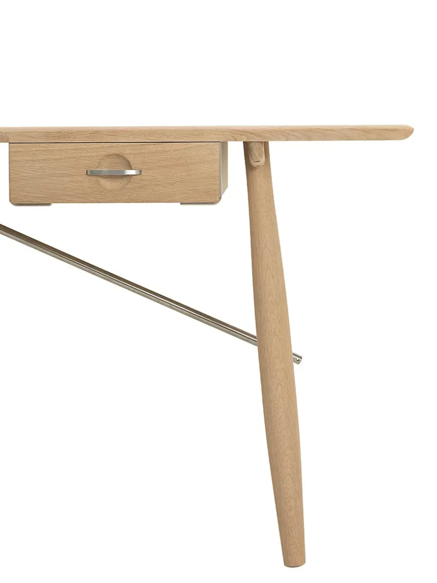 PP571 Arkitektens Skrivebord af Hans J. Wegner