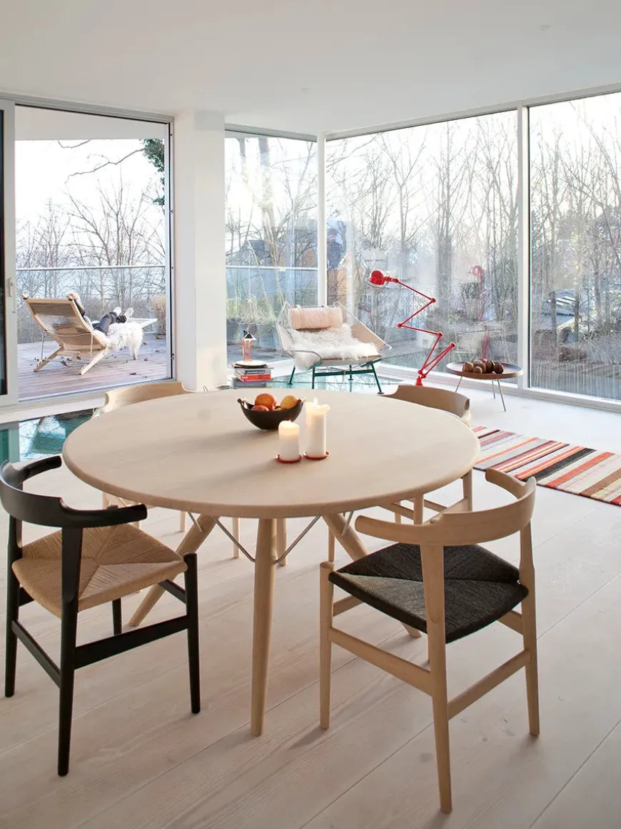 PP75/140 Spisebord af Hans J. Wegner