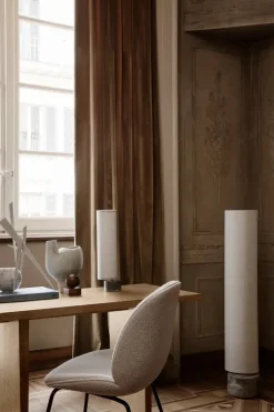 Private Desk fra GUBI