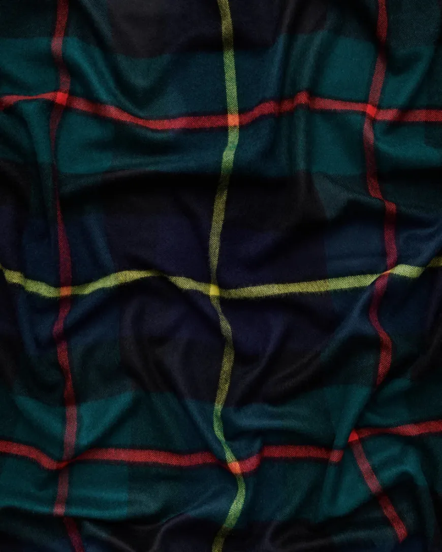 Queen blanket - Lipstick red tartan fra Magniberg