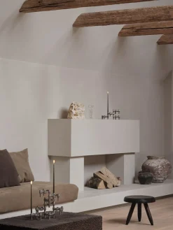 Quist Lysestage, børstet krom fra STOFF Nagel