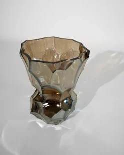 Reflection Vase, new smoke fra Hein Studio