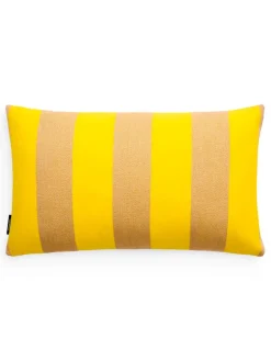 Reflex Cushion, 45 x 75 cm fra Kvadrat