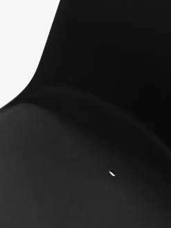 Rely Outdoor Stol HW70 fra &Tradition