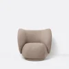 Rico Lounge Chair, bouclé i sand fra Ferm Living
