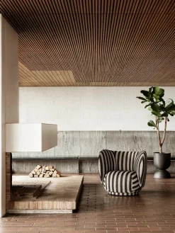 Rico Lounge Chair, bouclé i sand fra Ferm Living