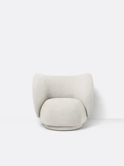 Rico Lounge Chair, bouclé i sand fra Ferm Living