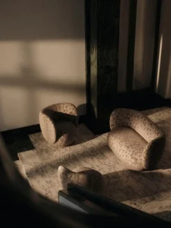 Rico Sofa 2, Utzon-Can Lis fra Ferm Living