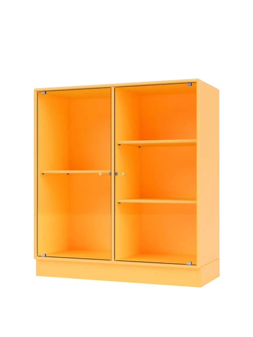 Ripple II Vitrineskab, inkl. sokkel fra Montana