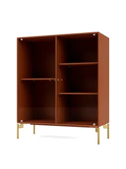 Ripple II Vitrineskab, inkl. ben fra Montana