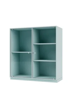 Ripple II Vitrineskab, inkl. ben fra Montana