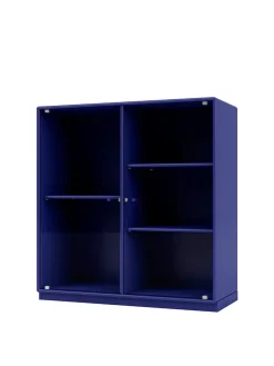 Ripple II Vitrineskab, inkl. ben fra Montana