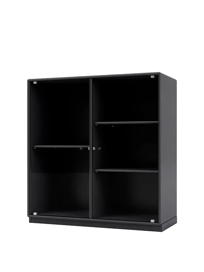 Ripple II Vitrineskab, inkl. ophæng fra Montana