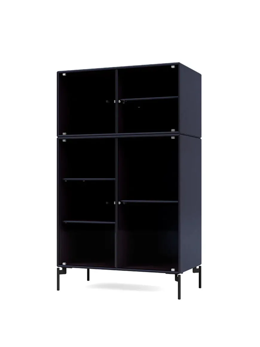 Ripple III Vitrineskab, inkl. ben fra Montana