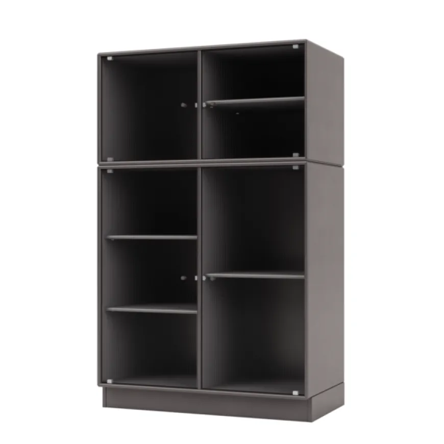 Ripple III Vitrineskab, inkl. ben fra Montana