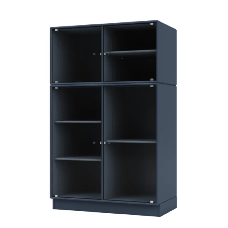 Ripple III Vitrineskab, inkl. ben fra Montana