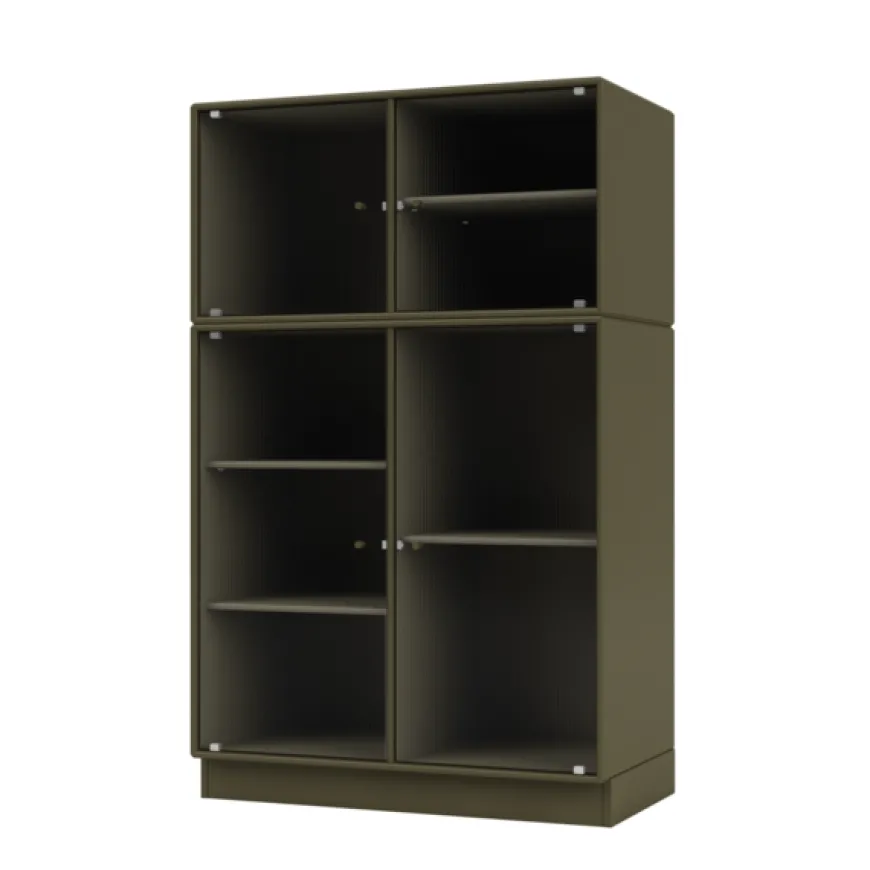 Ripple III Vitrineskab, inkl. ben fra Montana