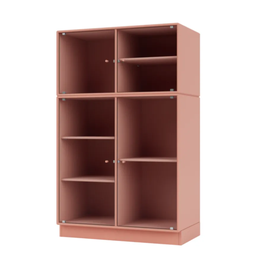 Ripple III Vitrineskab, inkl. ben fra Montana