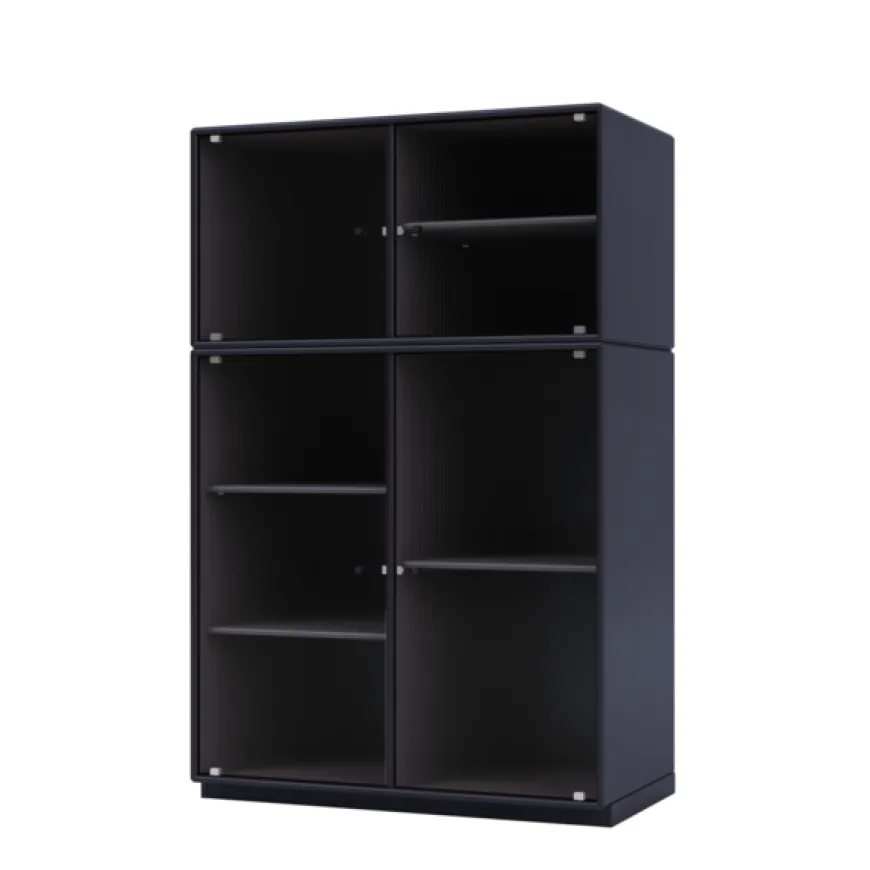 Ripple III Vitrineskab, inkl. ben fra Montana