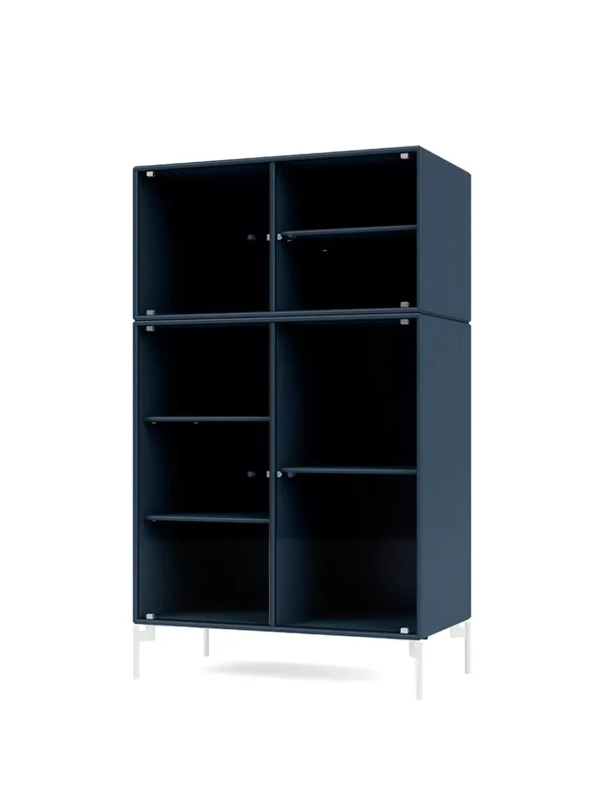 Ripple III Vitrineskab, inkl. ben fra Montana